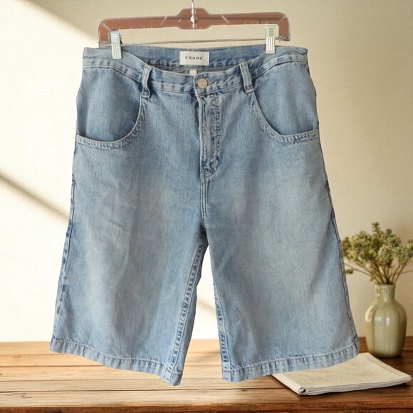 Frame Denim Pants - FRAME The Skater Bermuda Shorts (Irvington) Size 29, Pre-owned (Good Condition)